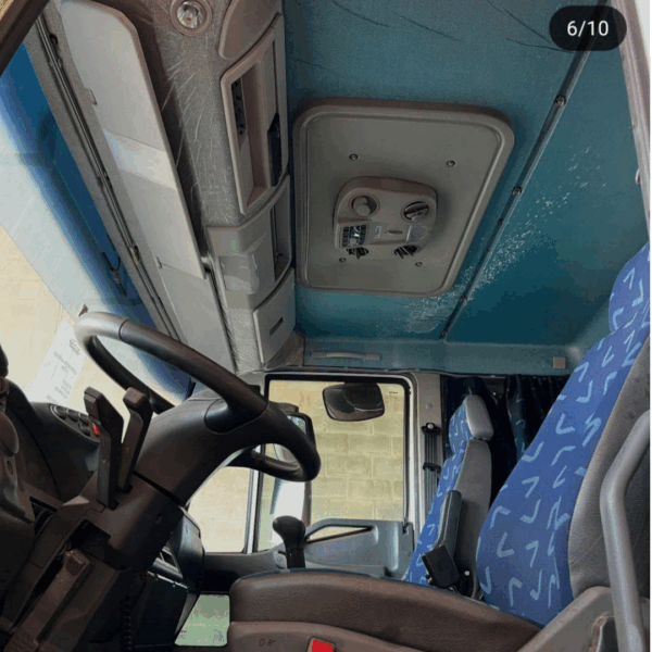 Cabine Iveco Tector 2011 - Branca, Teto Baixo e Leito - Image 5