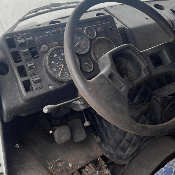 Cabine MB 1934 Brejeira Completa - Image 4