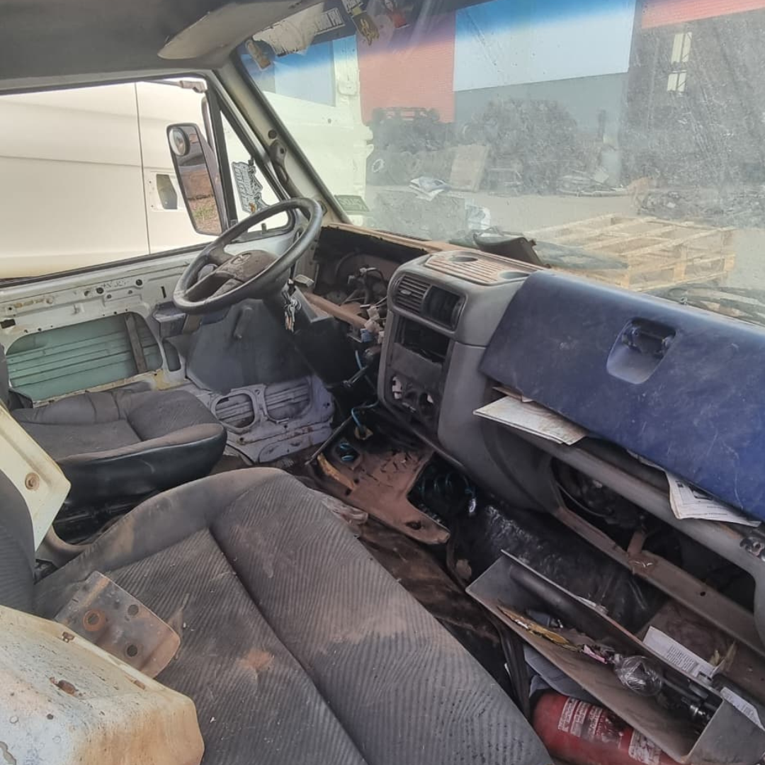 Cabine Volkswagen 9-150 2009/2010 interno painel